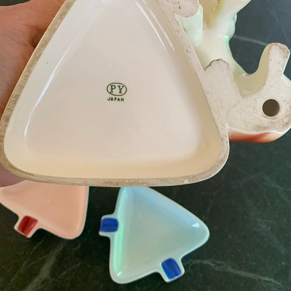 Adorable Vintage Hound Dog Ceramic Ashtray set. Japan - Picture 3 of 7